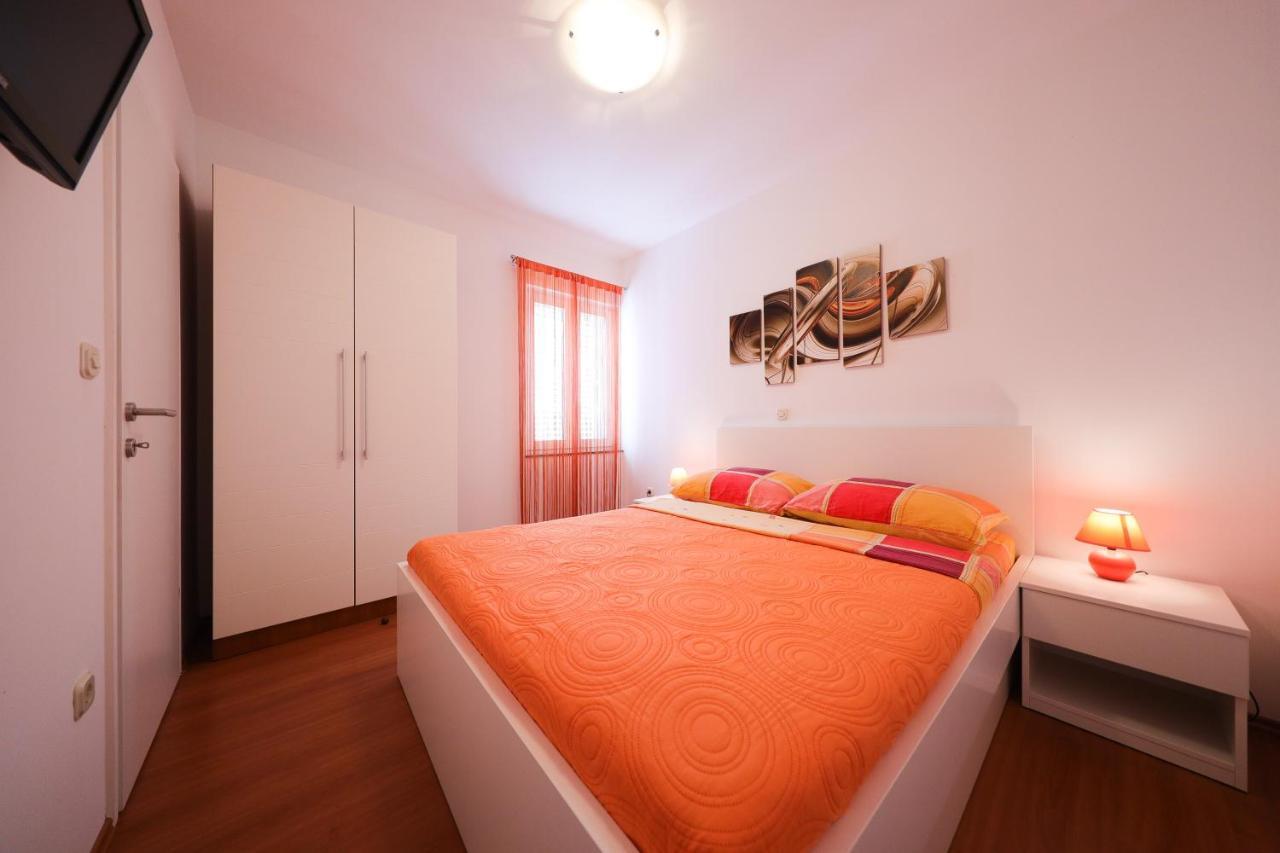 Villa Pino With Pool, Sauna & Jacuzzi Petrcane Exterior foto